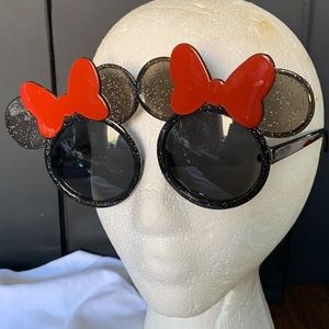 Disney Minnie Mouse Ears with Bow Sparkly Plastic Sunglasses